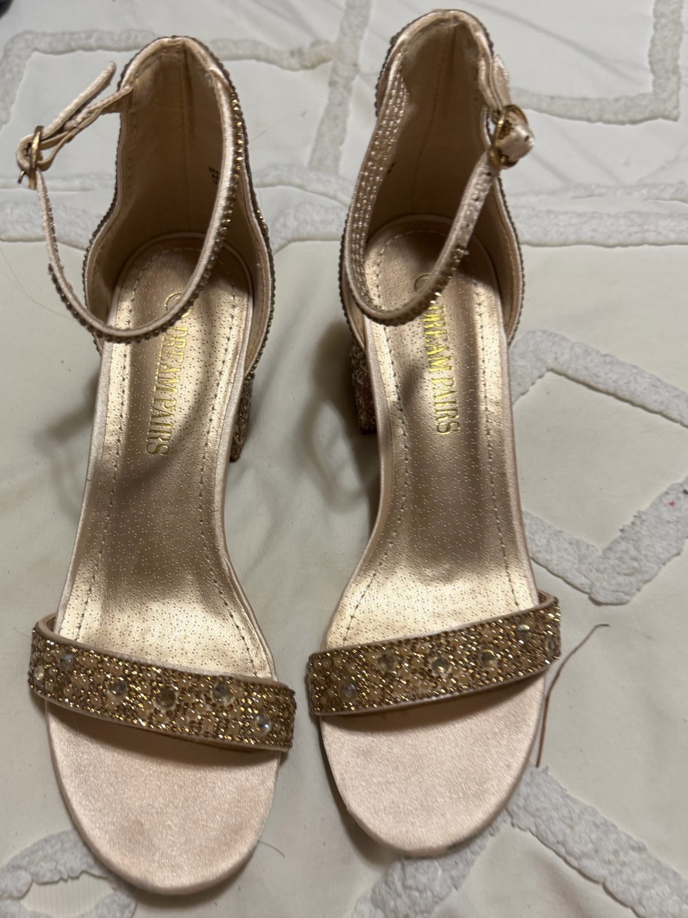DREAM PAIRS Woman’s Low Chunky Heels Dressy Sandals